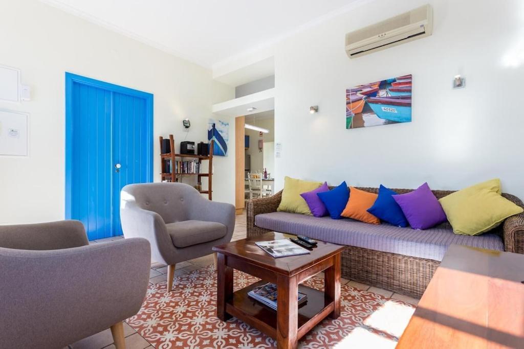 Refurbished Beachfront House, Pool, Ac, Wifi, Albufeira, Sea View Exterior photo